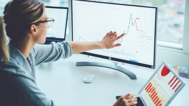 How to Choose the Right Demand Variance Method to Calculate Safety Stock